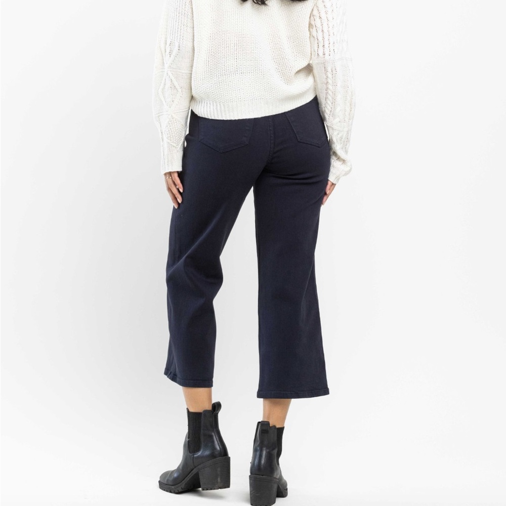 Judy Blue Tummy Control Wide Leg Crop Jean Garment Dyed Navy Blue NWT - Picture 11 of 11